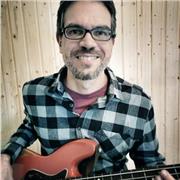 Clases de bajo eléctrico y contrabajo jazz en Asturias. Profesor titulado superior